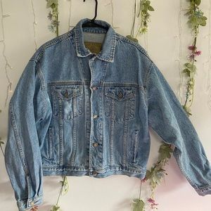 True Vintage Gap Denim Jacket